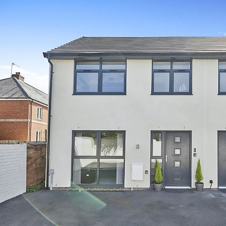 Modern Home In Derby City Centre - Free Gated Parking Ngoại thất bức ảnh