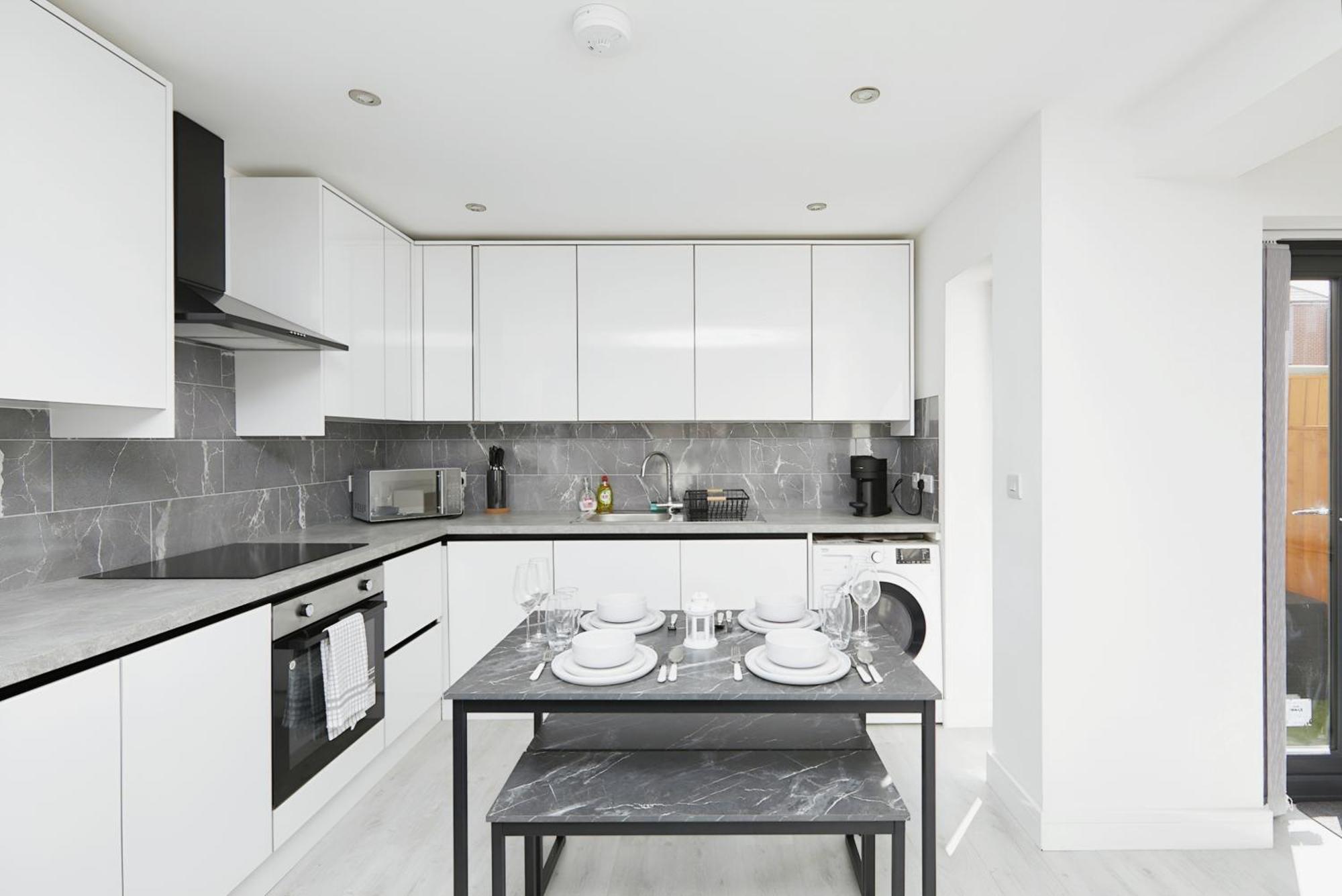 Modern Home In Derby City Centre - Free Gated Parking Ngoại thất bức ảnh